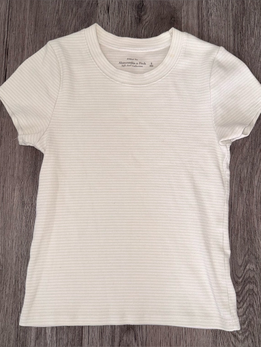 Abercrombie & Fitch Women's Cream Ribbed Short Sleeve Crew Tee